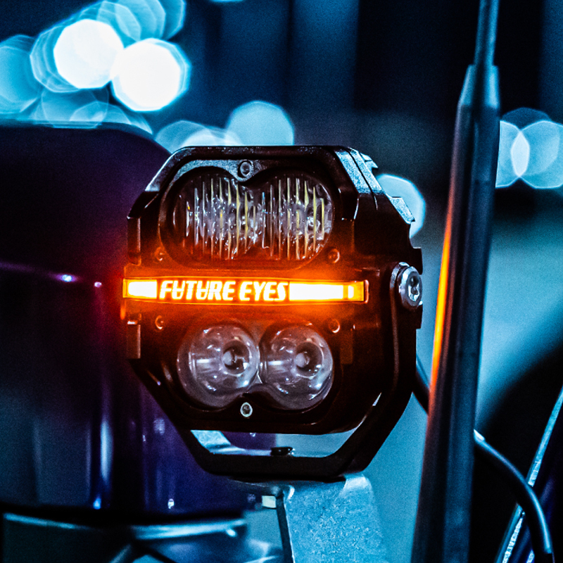 FUTURE EYES C4